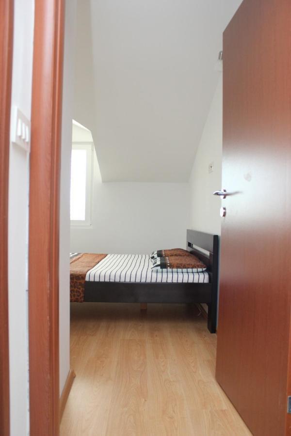 Penthouse By The Sea Apartment Tivat Exterior photo